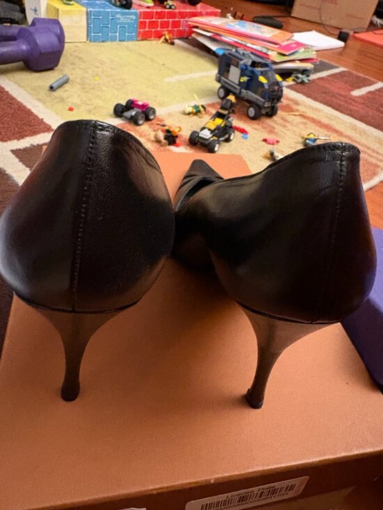 Stuart Weitzman Black Patent Leather Pumps Womens Heel Shoes  Stuart Weitzman Ontherun Black Calf Leather Pumps Size 9M